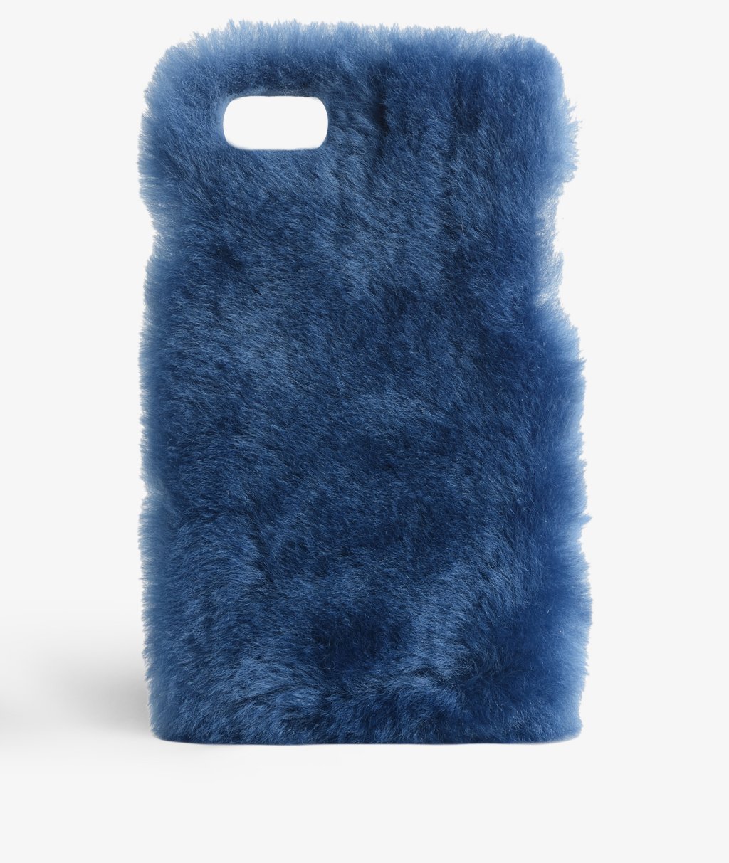 Kuori iPhone 8 Fur Princess Blue